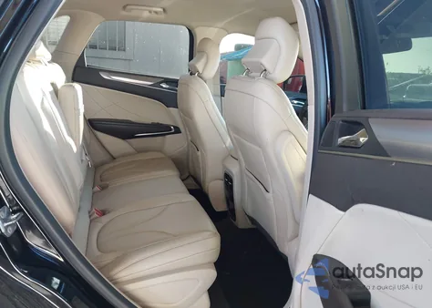 2019 Lincoln Mkc Standard z USA, uszkodzony, nr VIN 5LMCJ1C92KUL50244